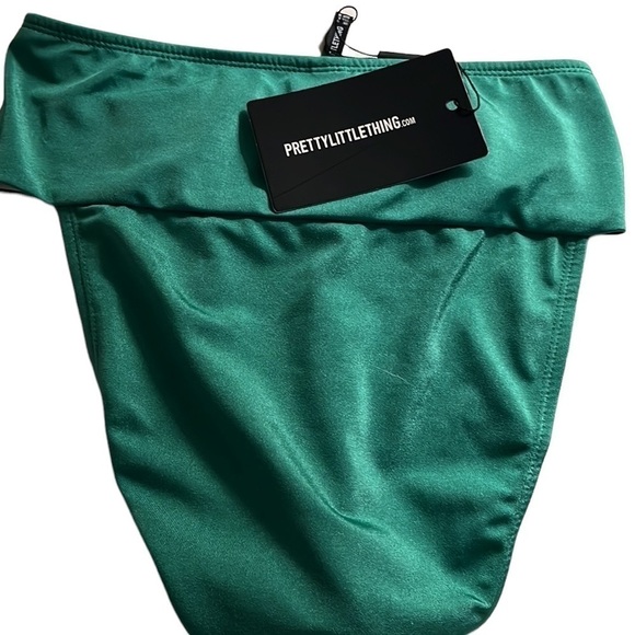 NWT Pretty Little Thing Green Gold Hammer Detail Bikini Bottoms Sz 6 - Picture 8 of 9